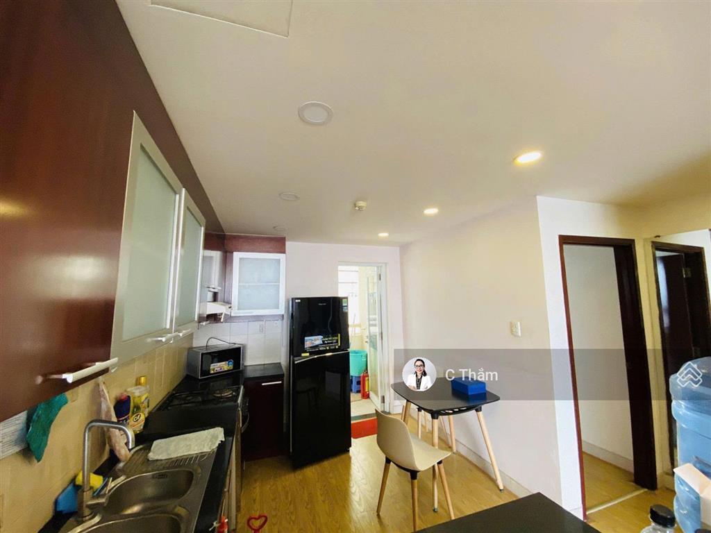 Cho thuê căn hộ hùng vương plaza, dt 130m2, 3pn, 3wc, đầy đủ nội thất, giá 23tr/th.  0933 888 ***