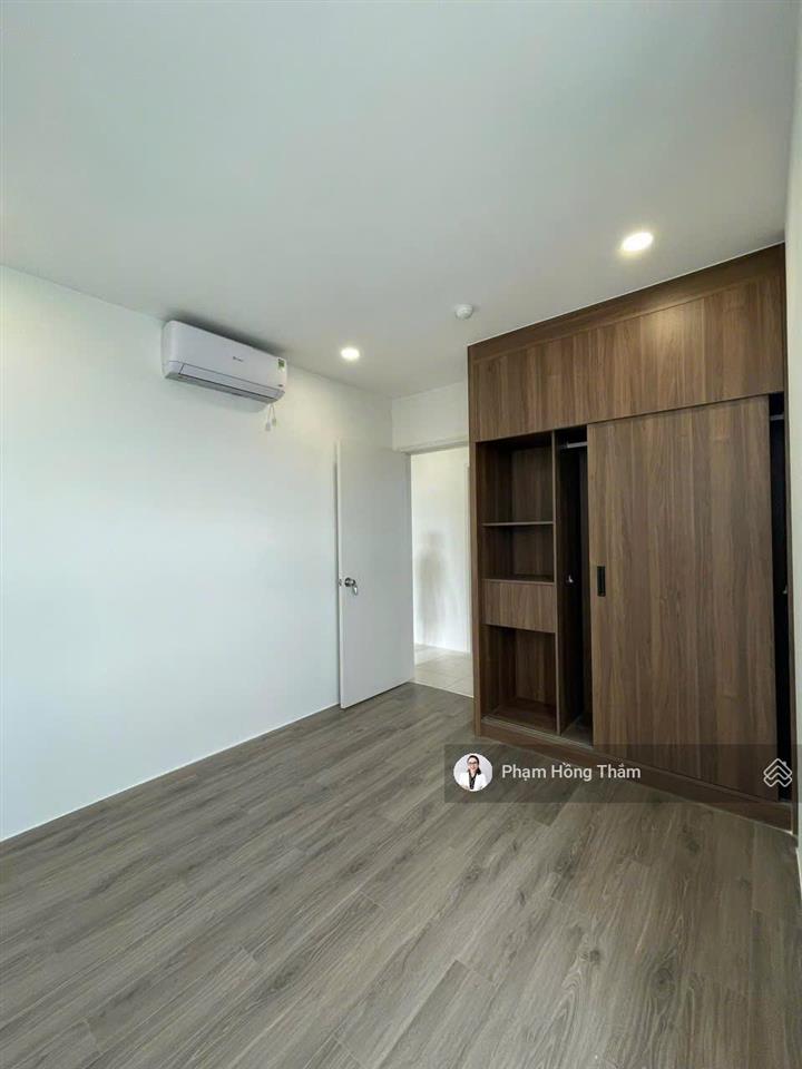 Cần bán căn hộ central premium, dt 97m2, 3pn, 2wc, tầng cao, giá 6 tỷ,  0933 888 ***  ms thăm