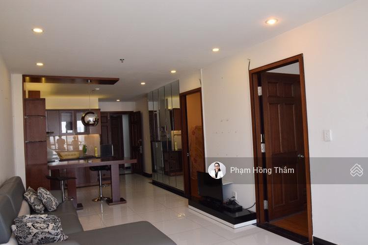 Bán căn hộ giai việt, dt 78m2, 2pn, 2wc, view cao đẹp, số hồng, giá 4.4 tỷ.  0933 888 ***  ms thắm