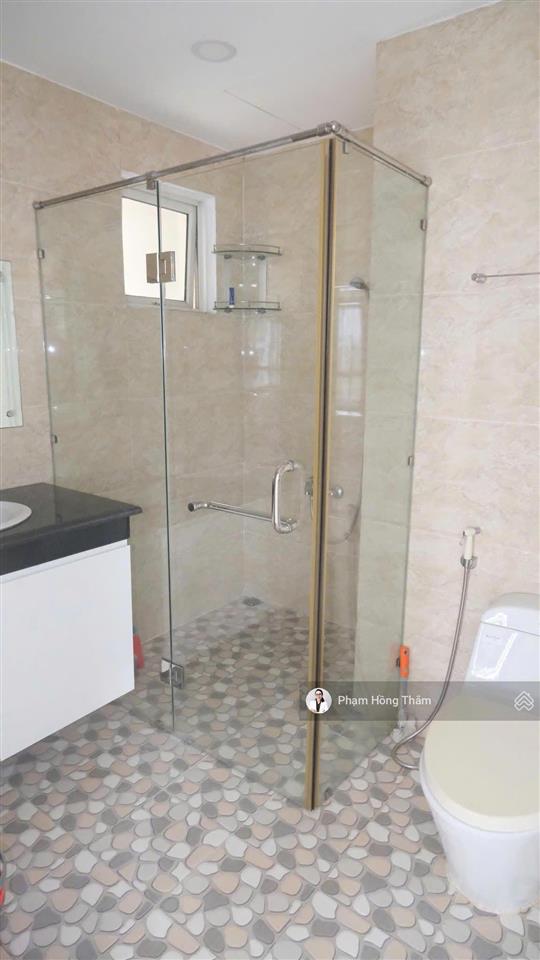 Bán ch giai việt duplex thông tầng, view hồ bơi, dt 215m2, 5pn, 4wc, sh, giá 7,8 tỷ.  0933 888 ***