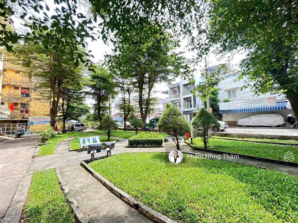 Cần bán căn hộ cc bùi minh trực, dt 44,5m2, 1pn, 1wc, sổ hồng, giá 1.9 tỷ,  0933 888 ***  ms thắm