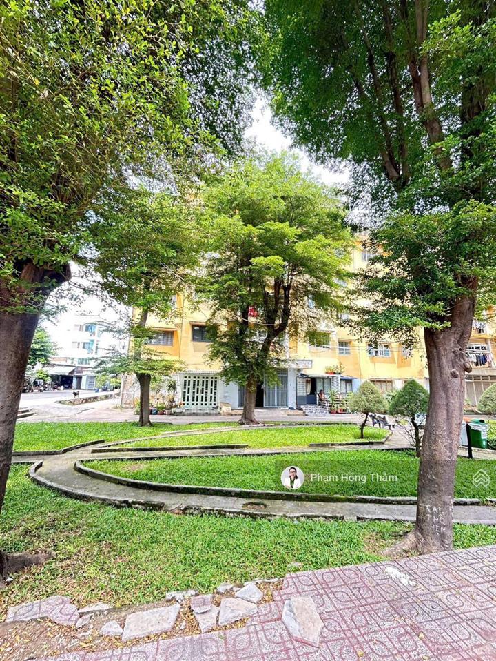 Cần bán căn hộ cc bùi minh trực, dt 44,5m2, 1pn, 1wc, sổ hồng, giá 1.9 tỷ,  0933 888 ***  ms thắm