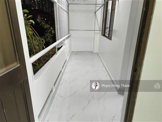 Bán gấp căn hộ cc đồng diều, dt 61m2, 2pn, 1wc, nhà đẹp, sổ hồng, giá 2.75 tỷ.  0933 888 *** thắm