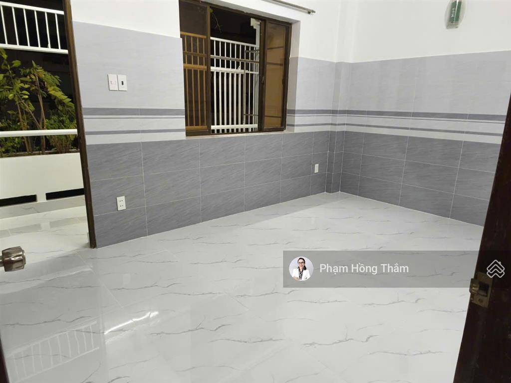 Bán gấp căn hộ cc đồng diều, dt 61m2, 2pn, 1wc, nhà đẹp, sổ hồng, giá 2.75 tỷ.  0933 888 *** thắm
