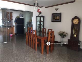 Bán căn hộ chung cư giai việt, dt 150m2, 3pn, 2wc, sổ hồng, giá 6.2 tỷ.  0933 888 ***  ms thắm