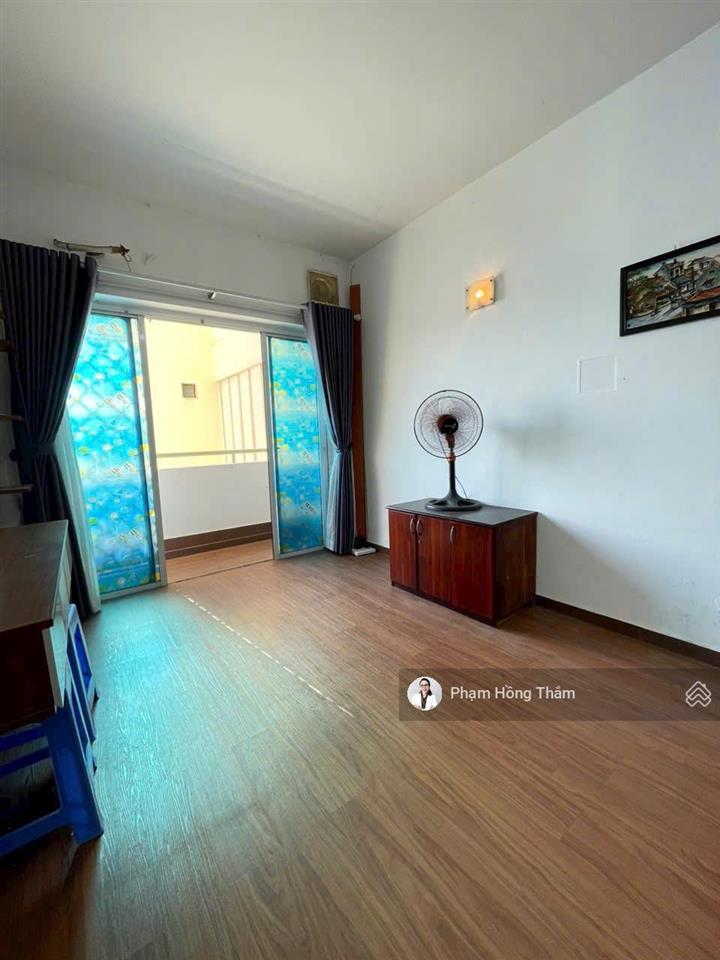 Cần cho thuê căn hộ chung cư thanh nhựt, dt 73m2, 2 phòng, 2wc, nhà đẹp, giá 7tr/th.  0933 888 ***