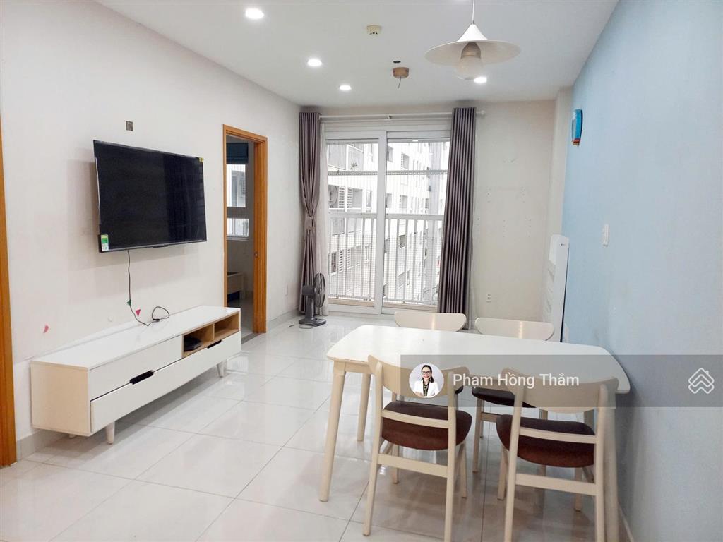 Cho thuê căn hộ tara residence, dt 68m2, 2pn, 2wc, có nội thất, giá 11tr/th.  0933 888 ***  thắm