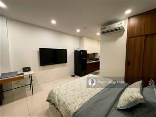 Cho thuê ch central premium, dt 32m2, có máy lạnh và rèm, giá 8 triệu/th.  0933 888 ***  thắm