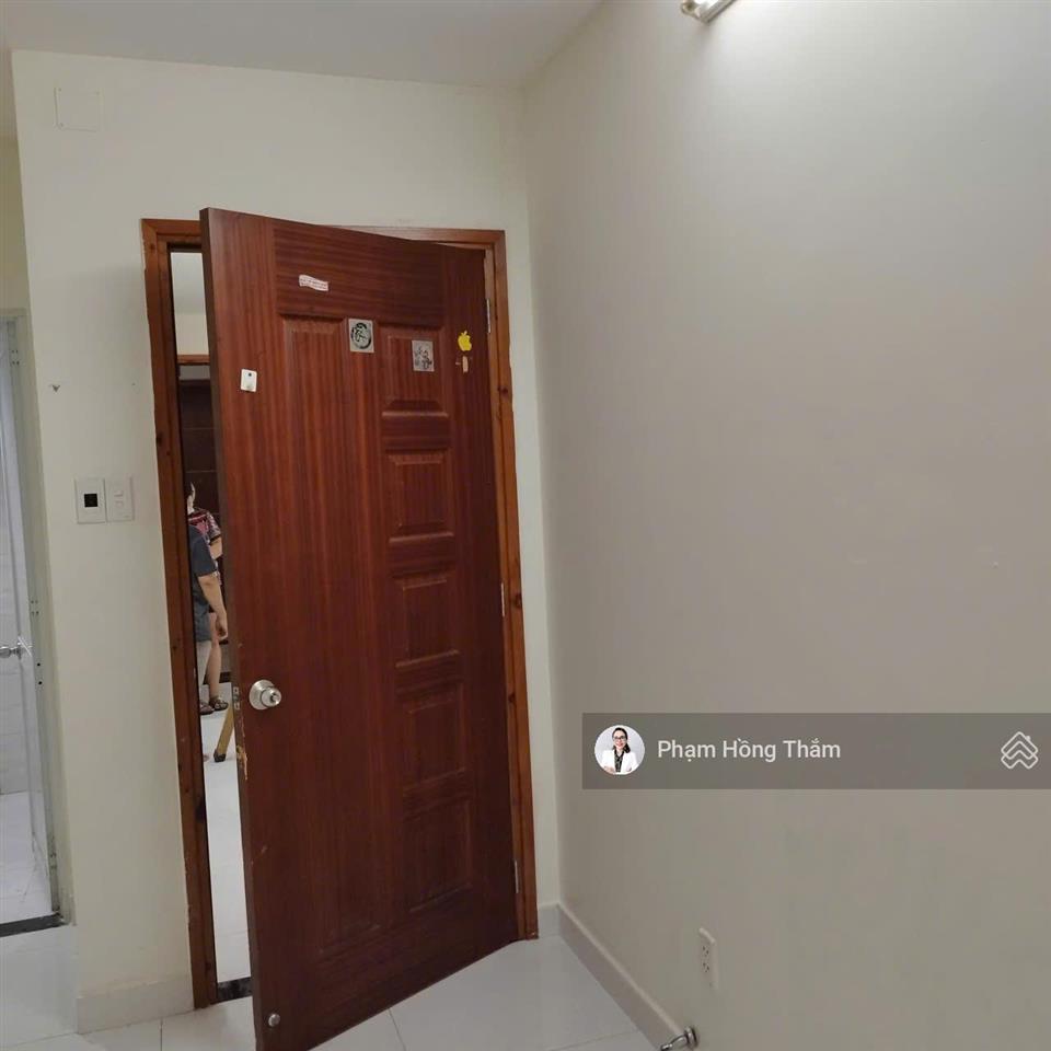 Bán căn hộ chung cư bông sao block a, dt 60m2, 2pn, 2wc, sổ hồng, giá 3,2 tỷ.  0933 888 *** thắm