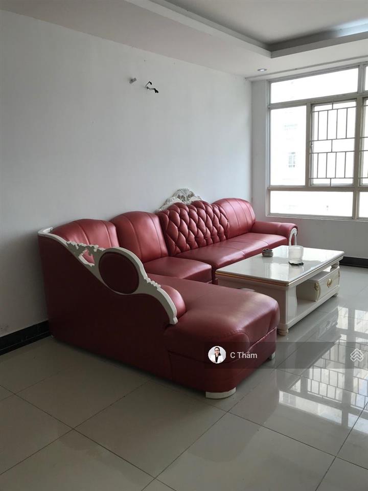 Bán căn hộ giai việt dt 150m2, 3pn, 3wc, nội thất cb, sổ hồng, giá 6.1 tỷ,  0933 888 ***  ms thắm