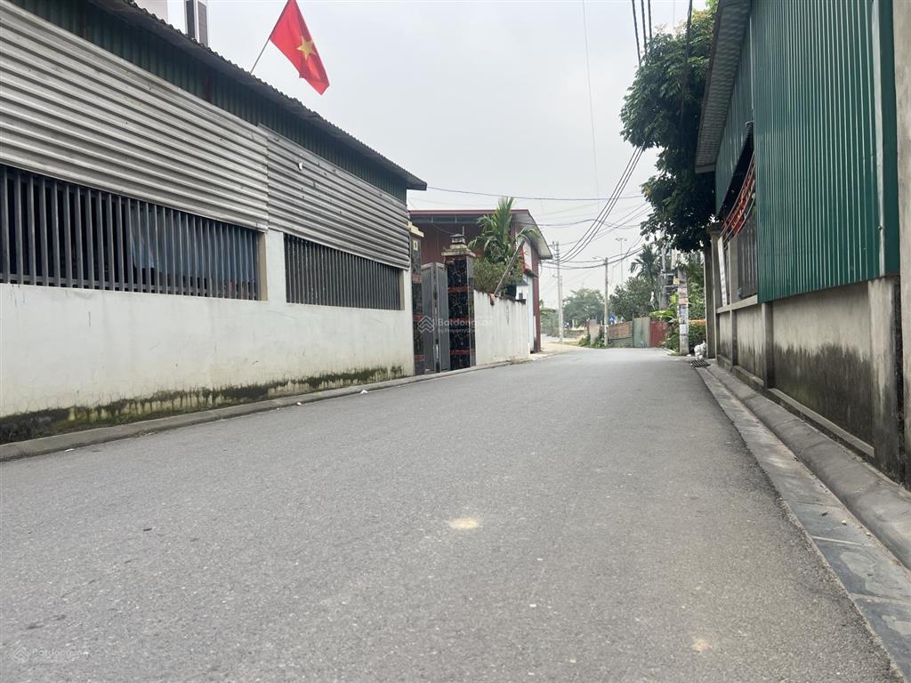 Chính chủ tôi cần bán 82m2 đất tại nguyên khê, đông anh, hà nội. đường trải nhựa thông ô tô tránh