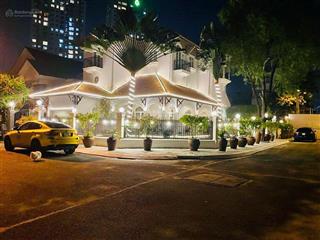 Biệt thự 2 mt khu compound thảo điền  dt 20 x 30 (616m2) trệt + 2 lầu  hồ bơi sân vườn  160 tỷ