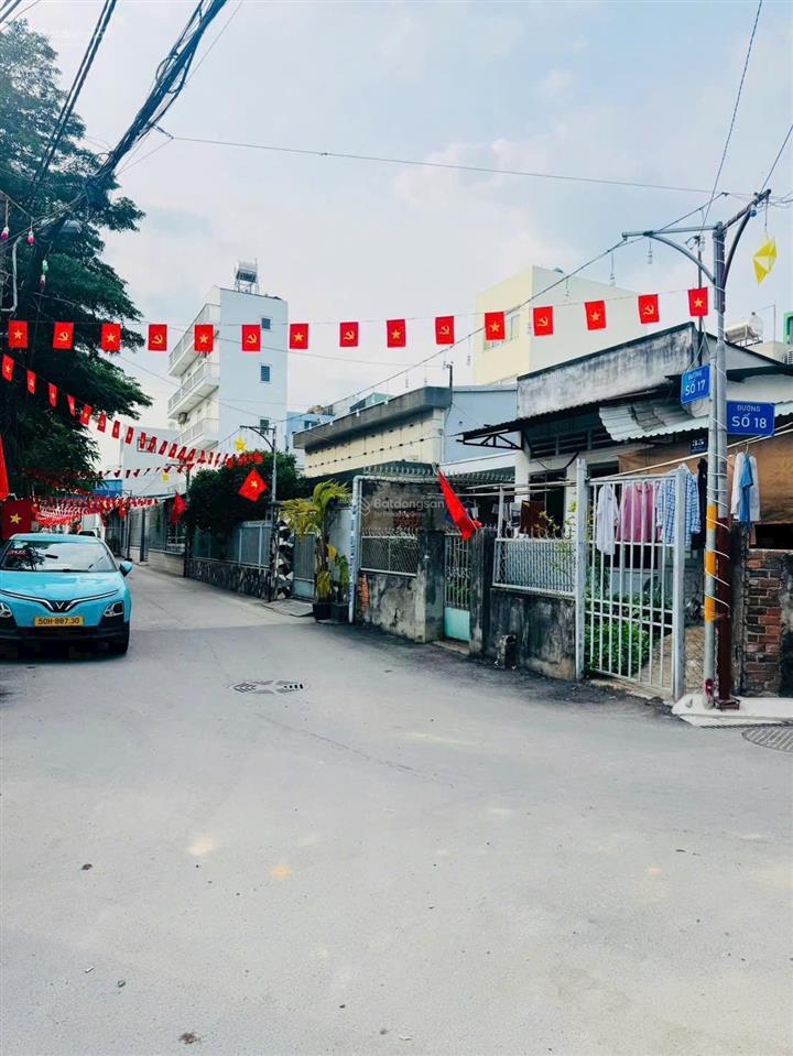Cần bán lô đất diện tích 449m2 giá 18 tỷ mt đường 17, phường bình trưng, thủ đức