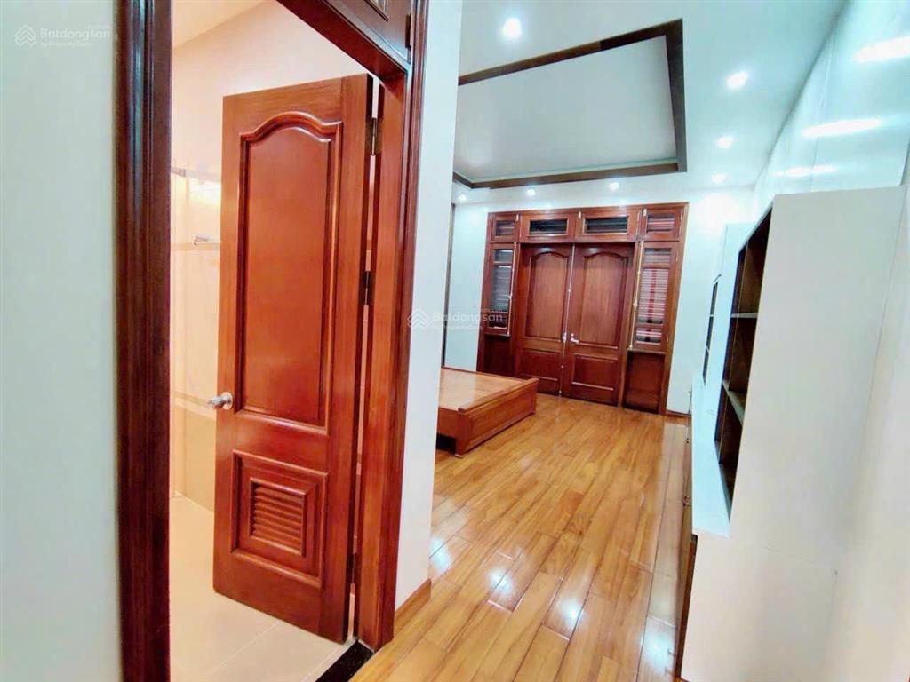 Cho thuê biệt thự tại khu vực văn cao  hải phòng  full đồ 6 ngủ  villa for rent