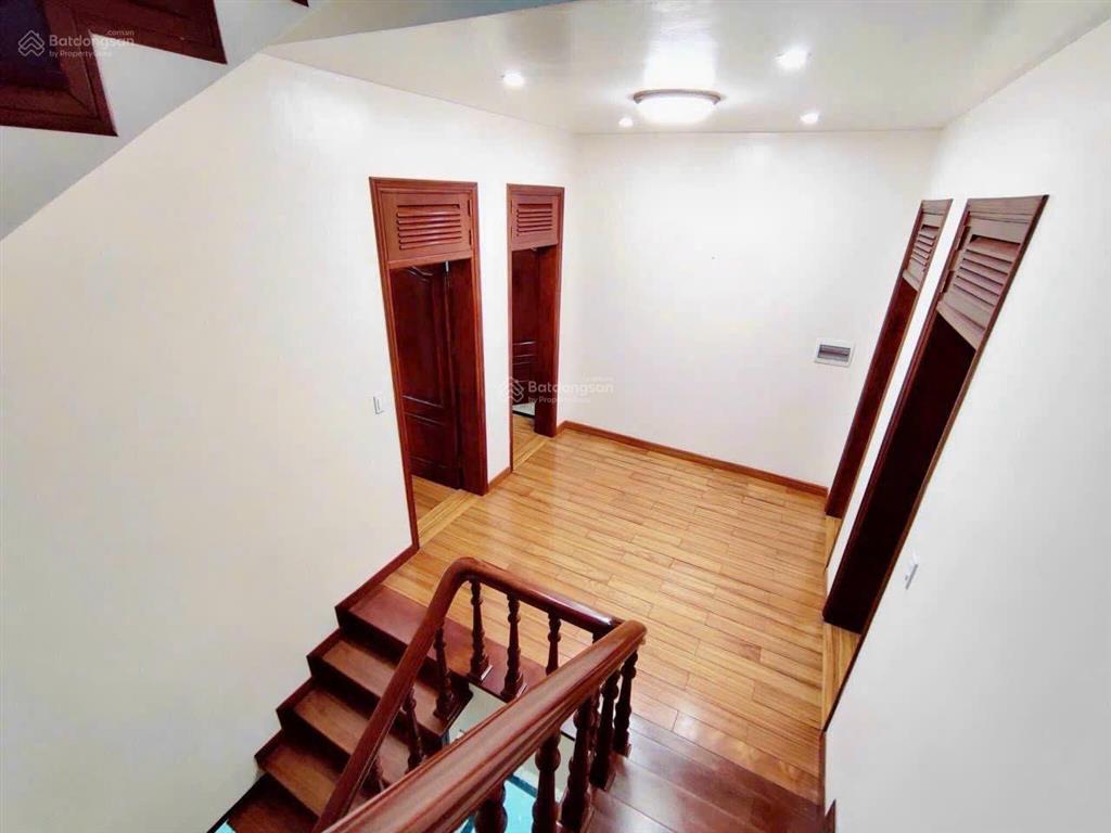 Cho thuê biệt thự tại khu vực văn cao  hải phòng  full đồ 6 ngủ  villa for rent
