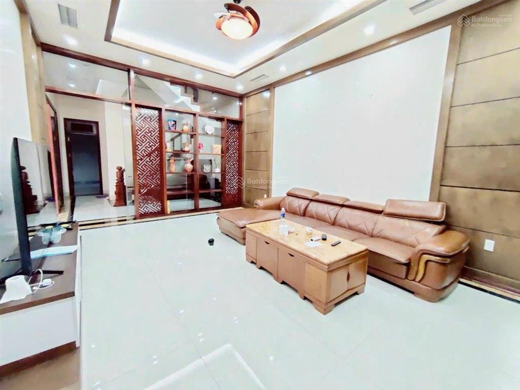 Cho thuê biệt thự tại khu vực văn cao  hải phòng  full đồ 6 ngủ  villa for rent