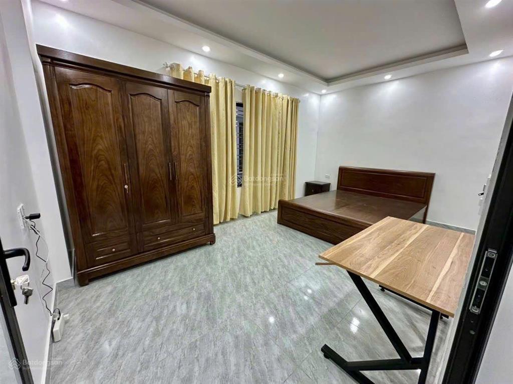 Cho thuê nhà đẹp tại văn cao  hải phòng mới tinh  4 ngủ full đồ
