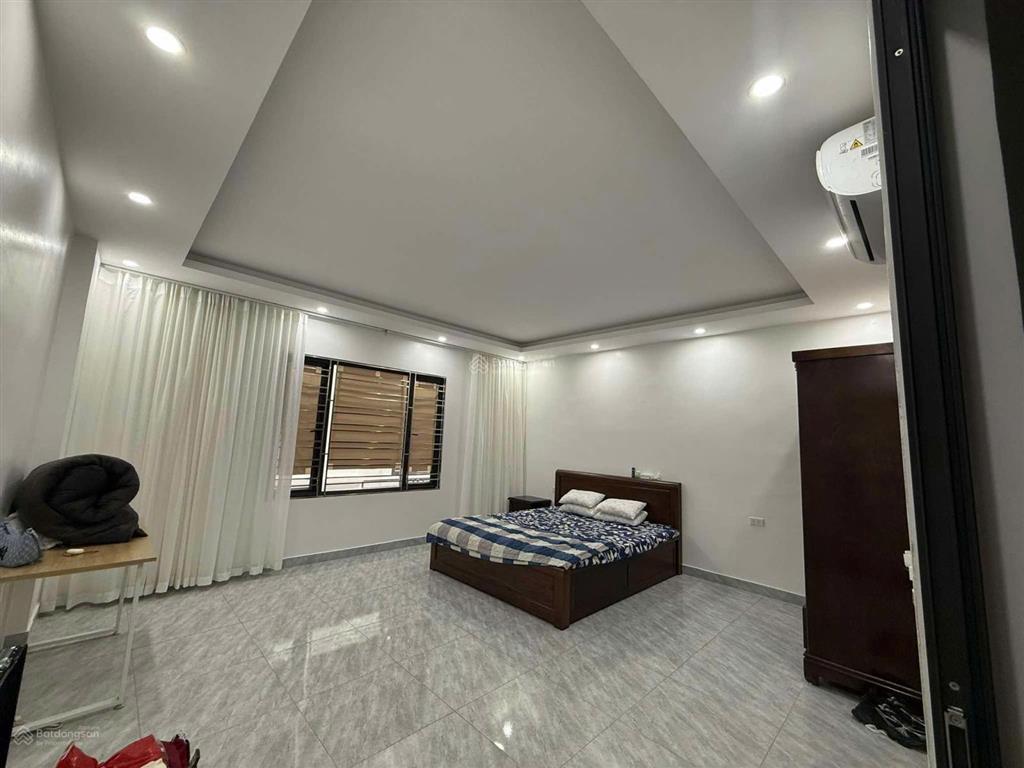 Cho thuê nhà đẹp tại văn cao  hải phòng mới tinh  4 ngủ full đồ