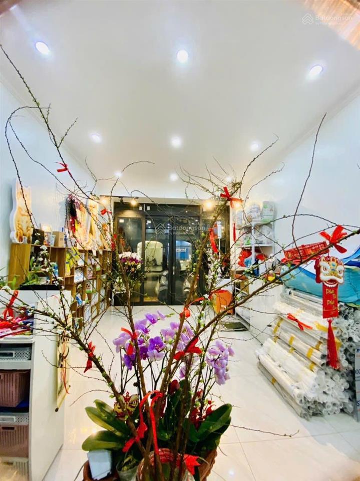 Cho thuê nhà mặt đường khu hồng bàng  hải phòng  hợp làm văn phòng  spa  kinh doanh