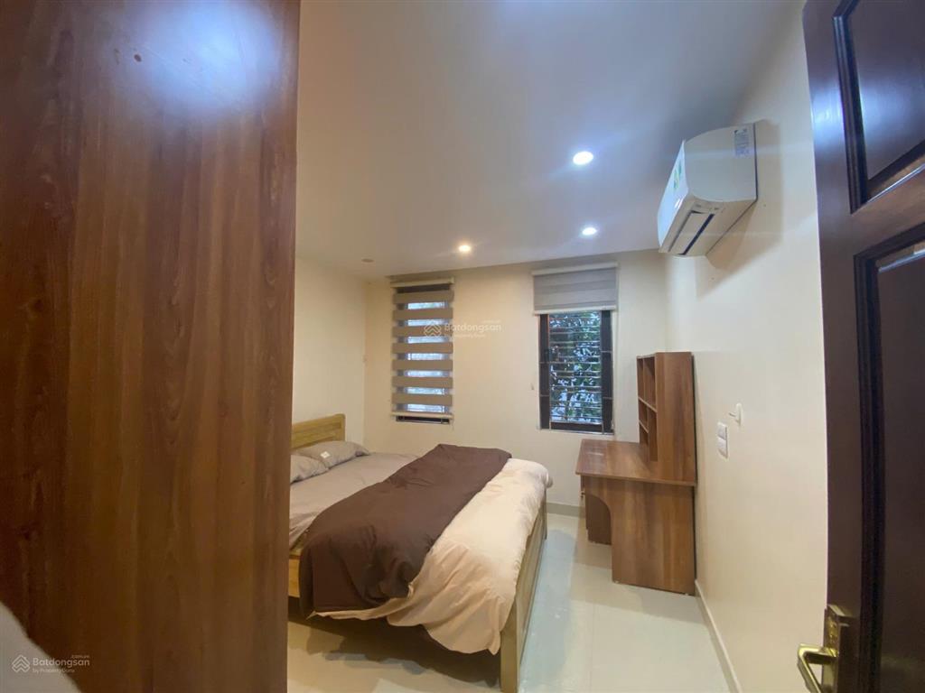 K271. cho thuê nhà biệt thự sân vườn phạm văn đồng  cầu rào 2  hải phòng 8 ngủ full đồ