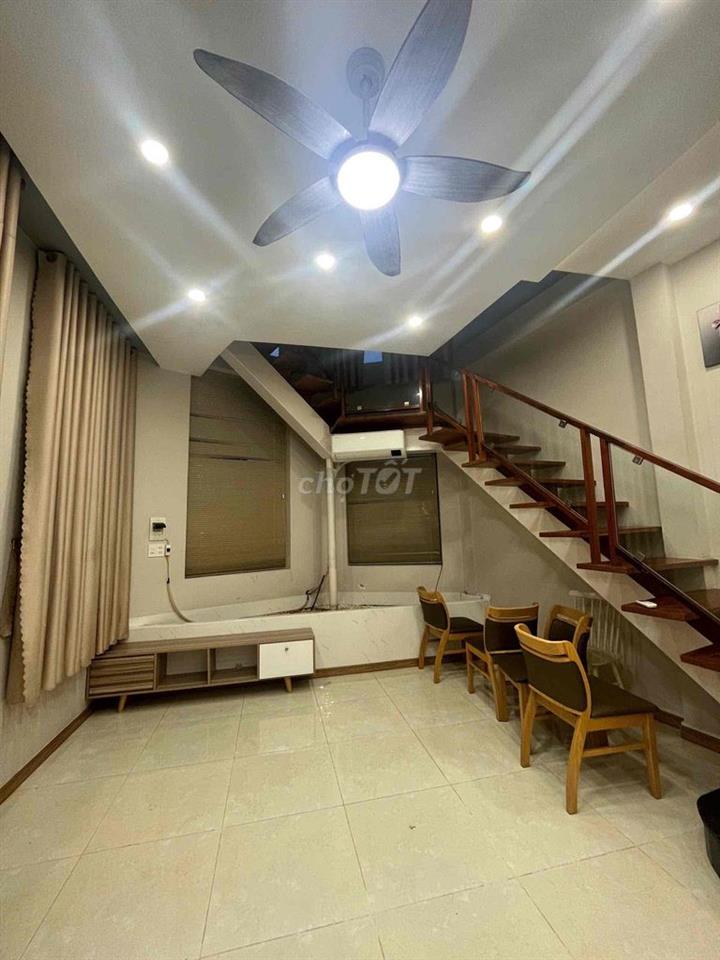 cần bàn gấp nhà ngay uỷ ban Tương Bình Hiệp,gần trường cấp 1,2 TBH