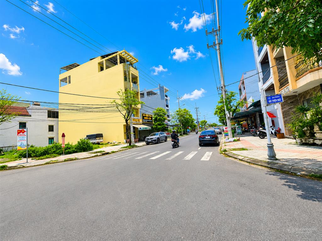 Bán lô góc 2 mặt tiền ngã 4 mai chí thọ hòa xuân