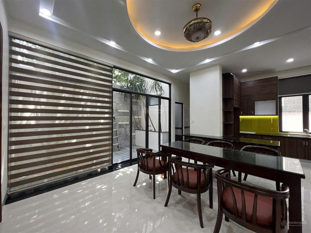 Cho thuê biệt thự 3 tầng nguyễn lữ, kđt nam việt á gđ1