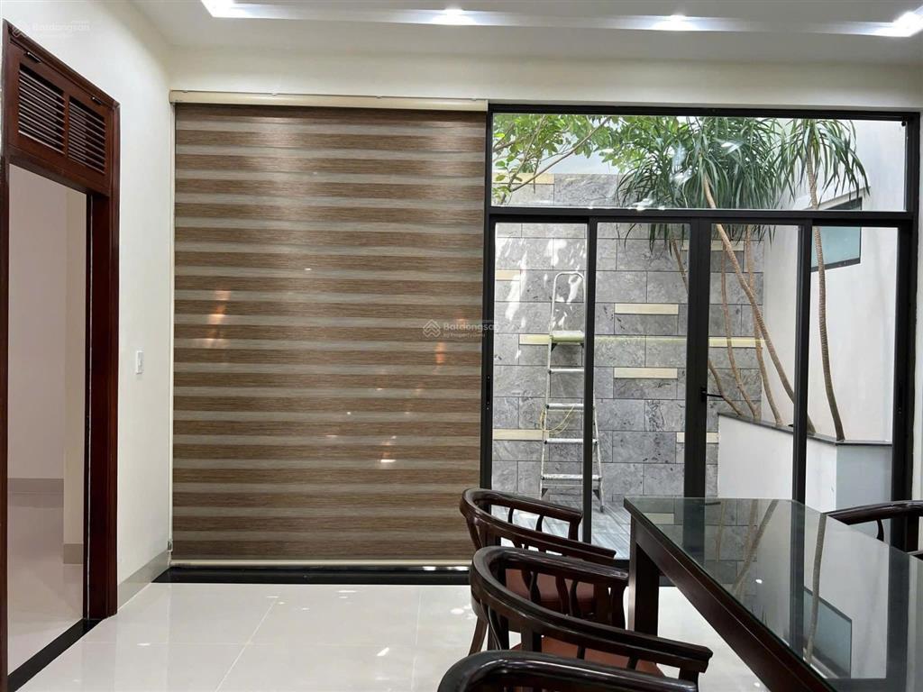 Cho thuê biệt thự 3 tầng nguyễn lữ, kđt nam việt á gđ1