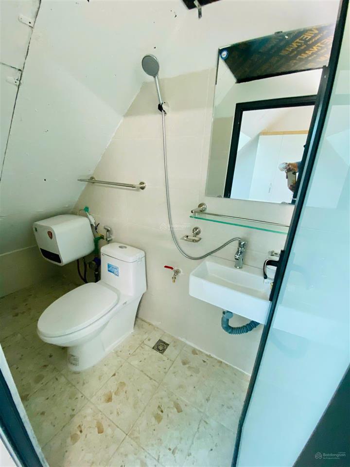 Cần cho thuê phòng trọ 3,9 tr tại biệt thự khu c, geleximco, kđt lê trọng tấn. khu vực đẹp