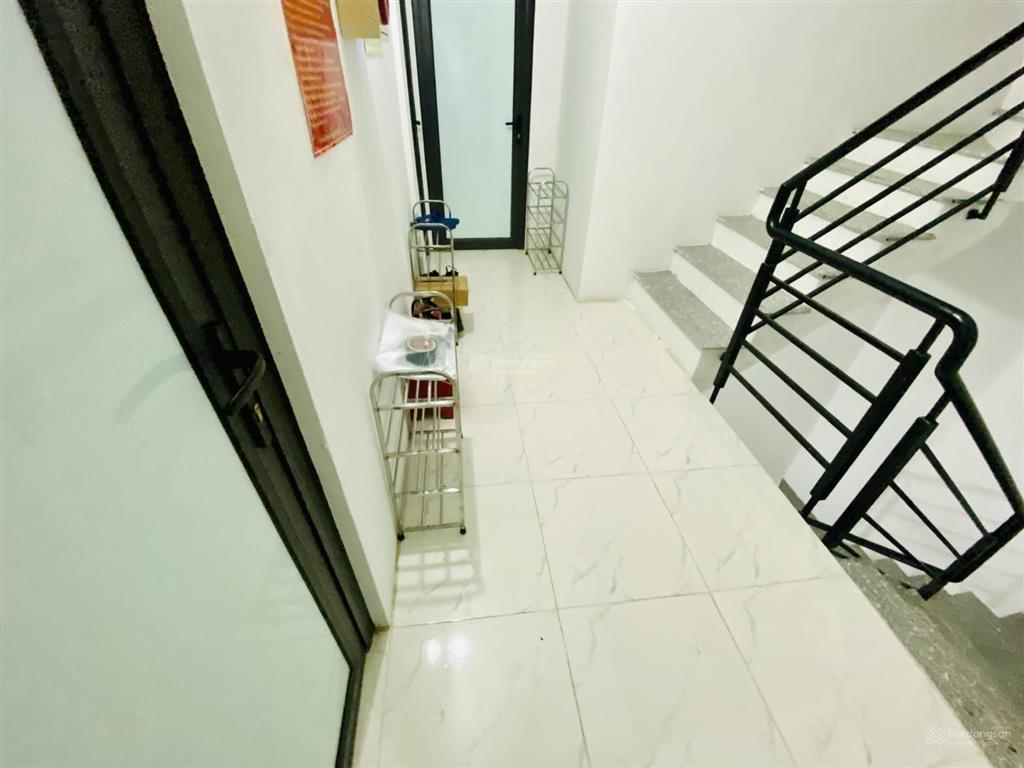 Cần cho thuê phòng trọ 3,6 tr tại biệt thự khu c, geleximco, kđt lê trọng tấn