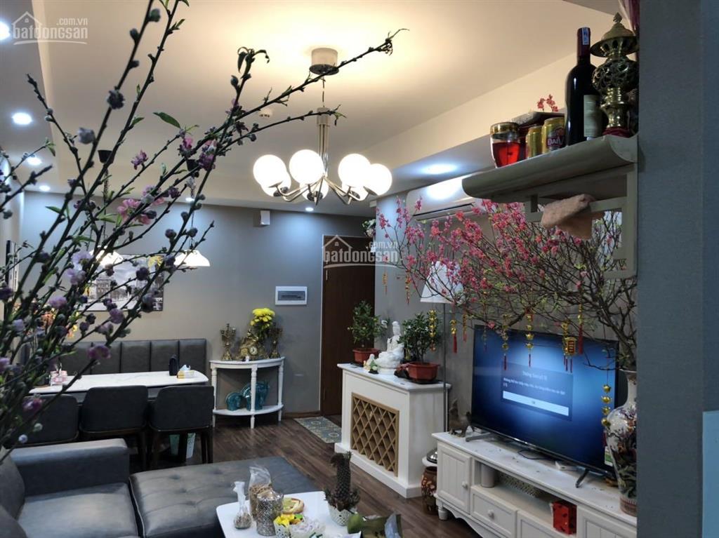 Tôi chính chủ cần chuyển nhượng căn hộ 2 phòng ngủ full đồ việt đức complex thanh xuân giá 4,xtỷ