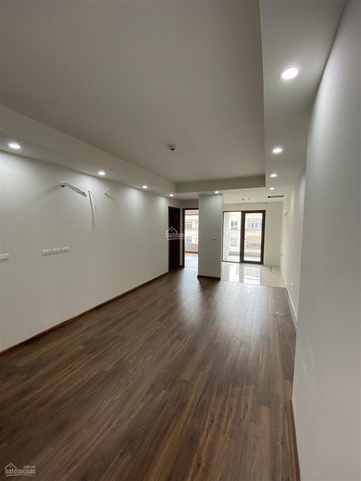 Chính chủ căn ngoại giao 3pn rẻ nhất việt đức complex 5xx tỷ 97m2 cam kết view đẹp,  0979 998 ***