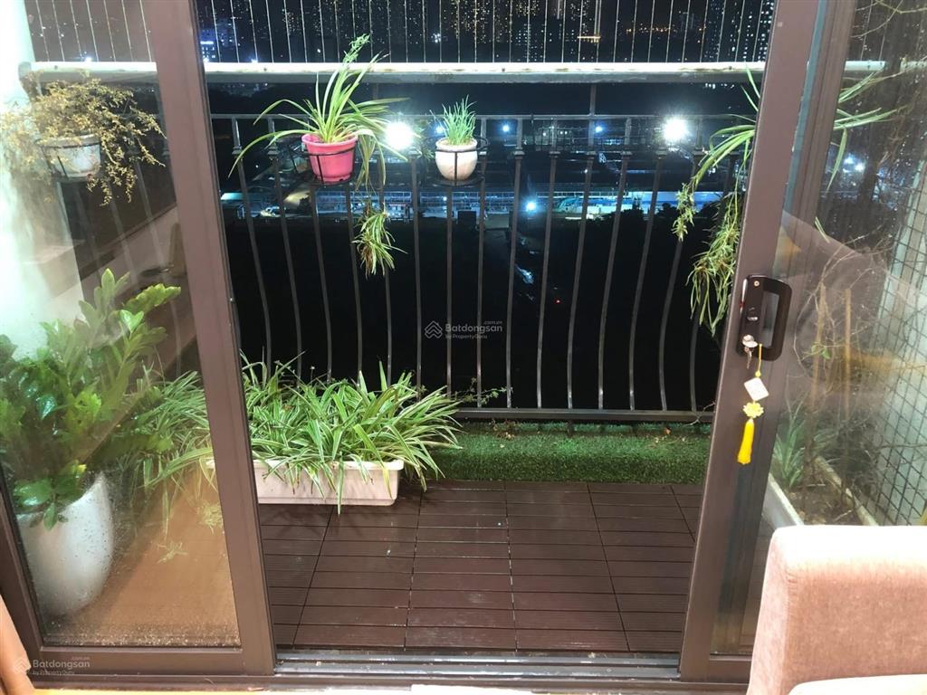Nhà hướng đông nam, 96 m2, 3 phòng ngủ, 2wc