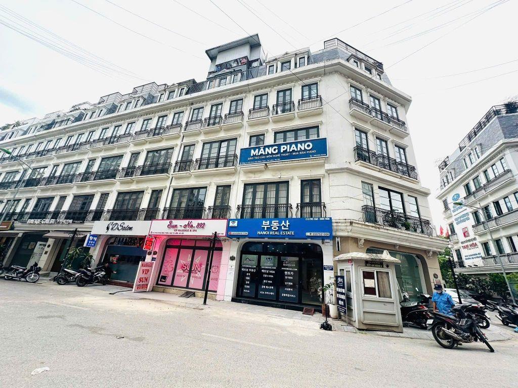 Tòa Căn hộ dịch vụ chung cư mini Đình Thôn dòng tiền 165tr/tháng, 8T thang máy, giá 36 tỷ