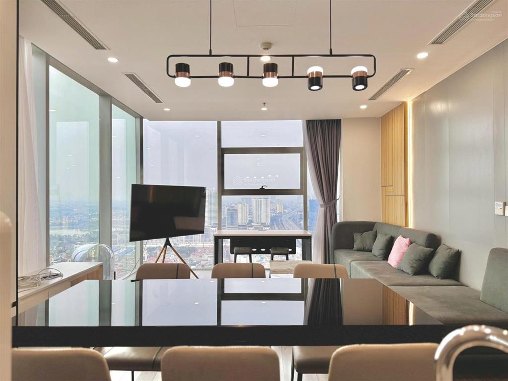 Gấp gấp! cho thuê căn góc 144m cc the nine, 25 triệu, 142m2, 3pn, 2wc, full nội thất sang trọng