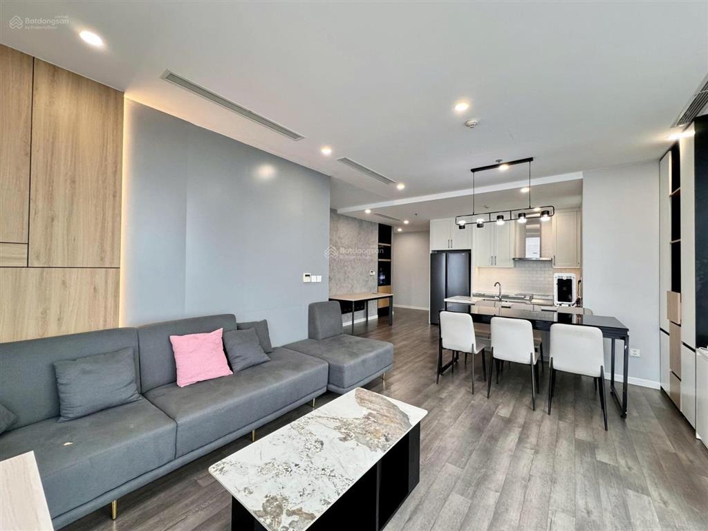 Gấp gấp! cho thuê căn góc 144m cc the nine, 25 triệu, 142m2, 3pn, 2wc, full nội thất sang trọng