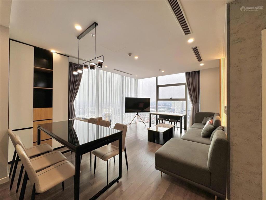 Gấp gấp! cho thuê căn góc 144m cc the nine, 25 triệu, 142m2, 3pn, 2wc, full nội thất sang trọng