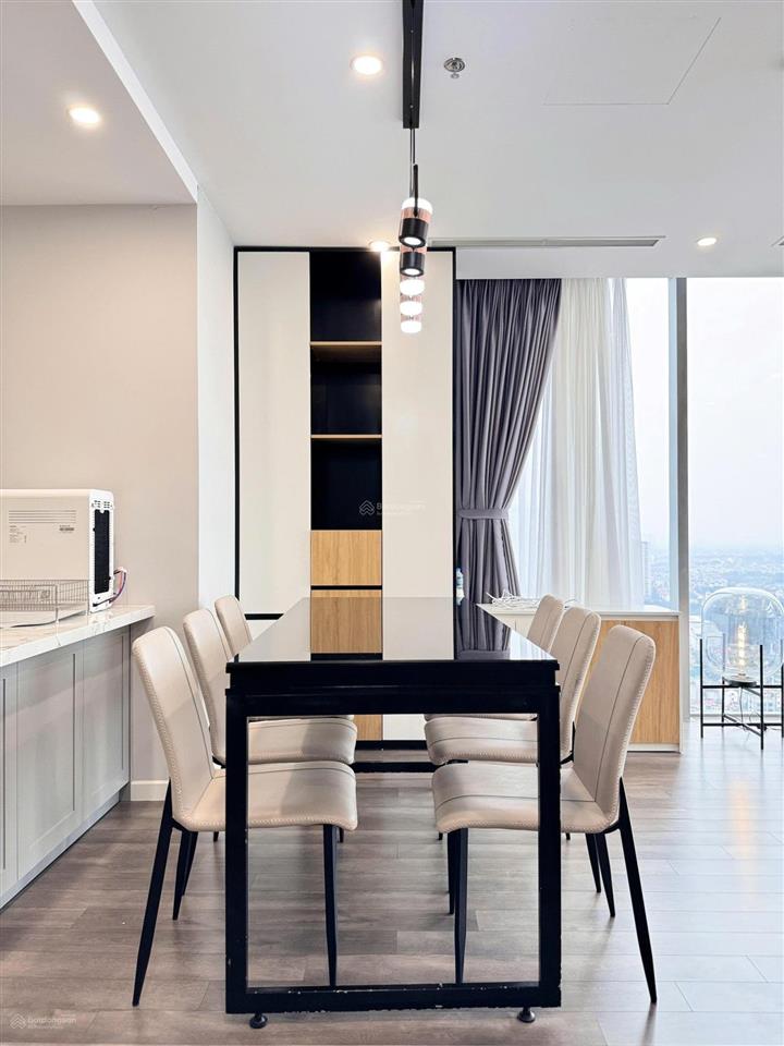 Gấp gấp! cho thuê căn góc 144m cc the nine, 25 triệu, 142m2, 3pn, 2wc, full nội thất sang trọng