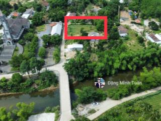 Bán lô đất 2 mặt tiền  mặt tiền rộng 64m, phù hợp tách thửa  khu hói dừa, 2 oto tránh nhau