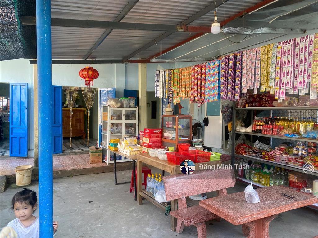 Bán nhà đất 167m2 full đất ở giá 1 tỷ 550 triệu ngay tại vùng lõi khu dân cư, vịnh lăng cô, tp huế