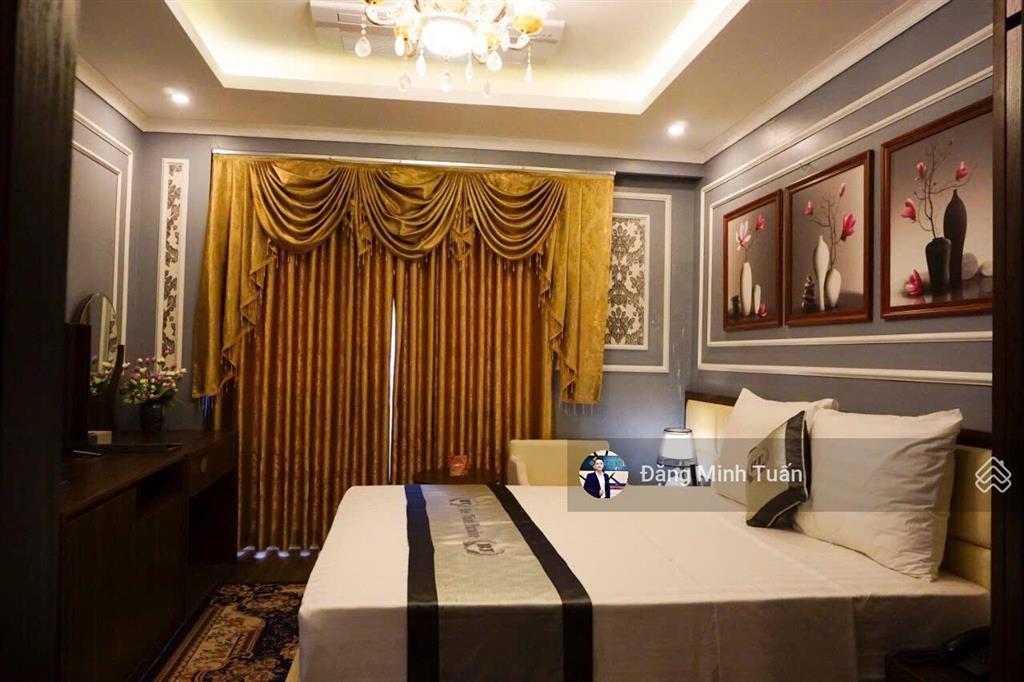 Bán khách sạn 13 tầng, ngay bãi biển hải hoà  thanh hoá | đã hoàn công, đầy đủ giấy phép