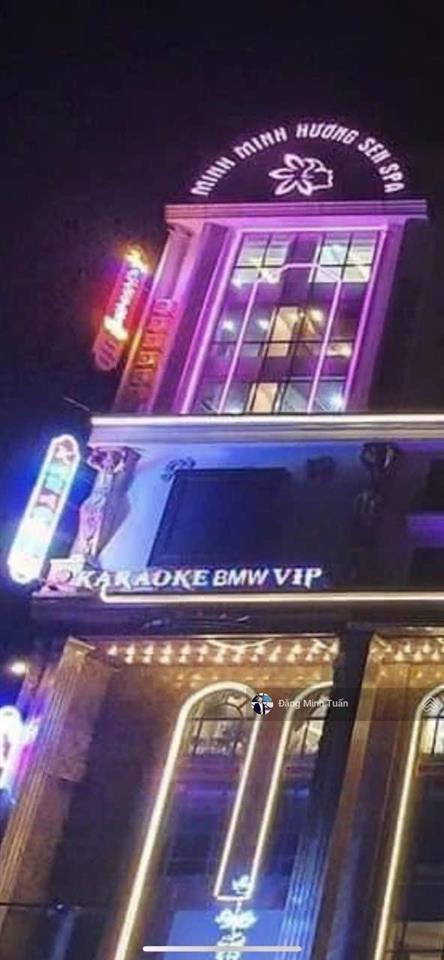 Bán khách sạn 13 tầng, ngay bãi biển hải hoà  thanh hoá | đã hoàn công, đầy đủ giấy phép