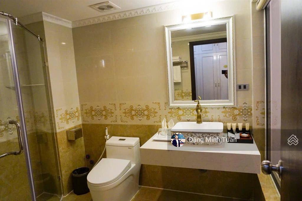 Bán khách sạn 13 tầng, ngay bãi biển hải hoà  thanh hoá | đã hoàn công, đầy đủ giấy phép