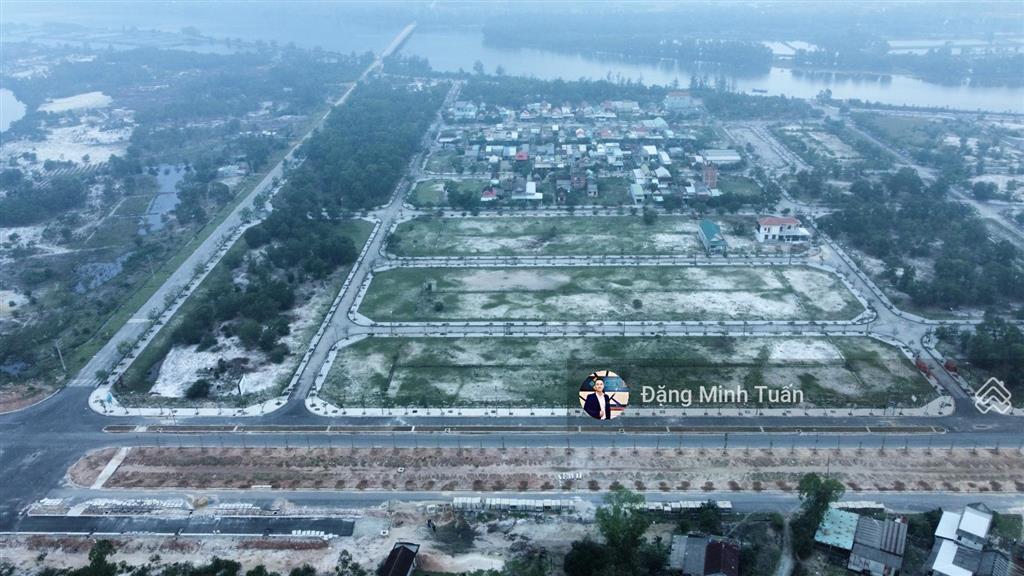 Bán đất tđc lộc vĩnh  đường 16.5m  đường thông thẳng ra khu noxh kim long  giá đầu tư
