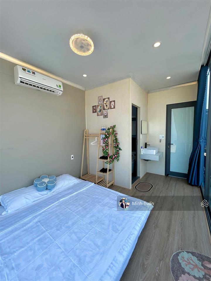 Bán homestay 3 mặt tiền chính diện bãi biển lăng cô  đang có sẵn dòng tiền 7%/năm  giá đầu tư