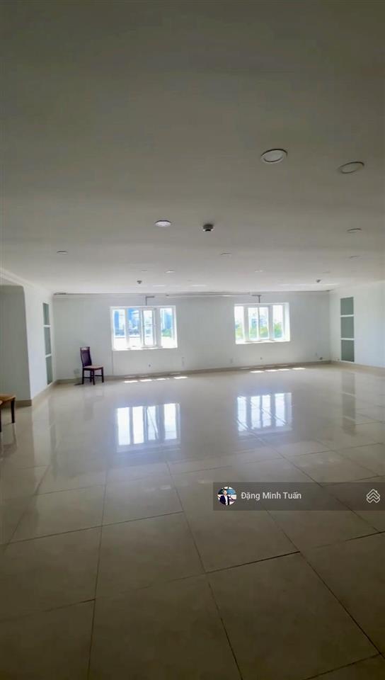 Cho thuê văn phòng ngay trung tâm tp đà nẵng  view sông hàn, nằm giữa cầu rồng & cầu sông hàn