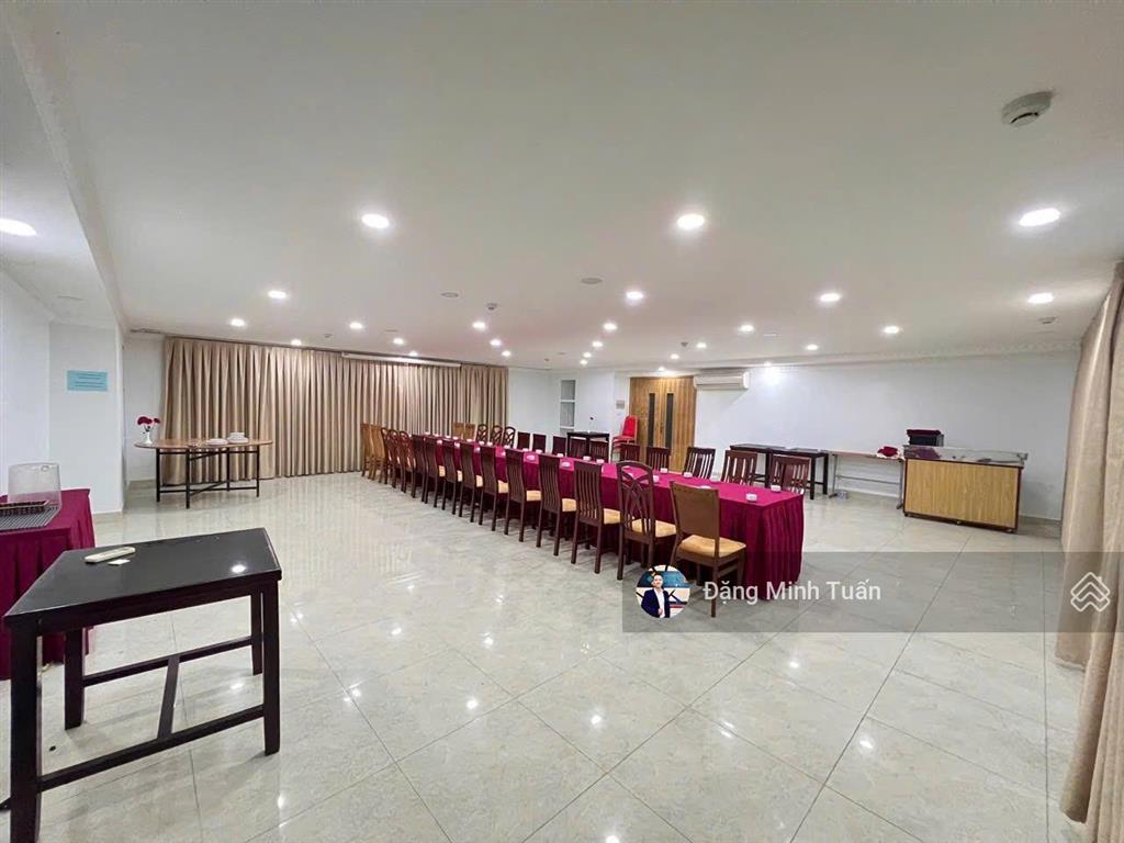 Cho thuê văn phòng ngay trung tâm tp đà nẵng  view sông hàn, nằm giữa cầu rồng & cầu sông hàn
