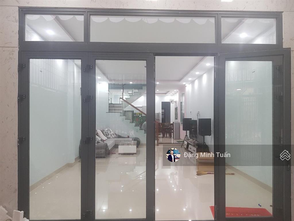 Cho thuê nhà 3 tầng 6pn  5wc ngay cạnh bến xe | nội thất đầy đủ, chỉ cần xách vali vào ở