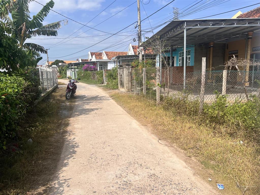 208m2 chỉ 750tr tại nội mỹ phường ninh hoà