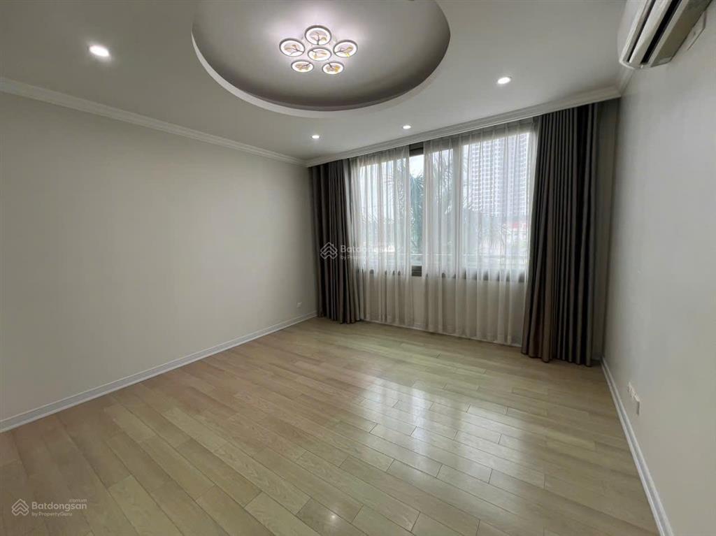 Bán căn 123m2 ct2 cccc hyundai hillstate